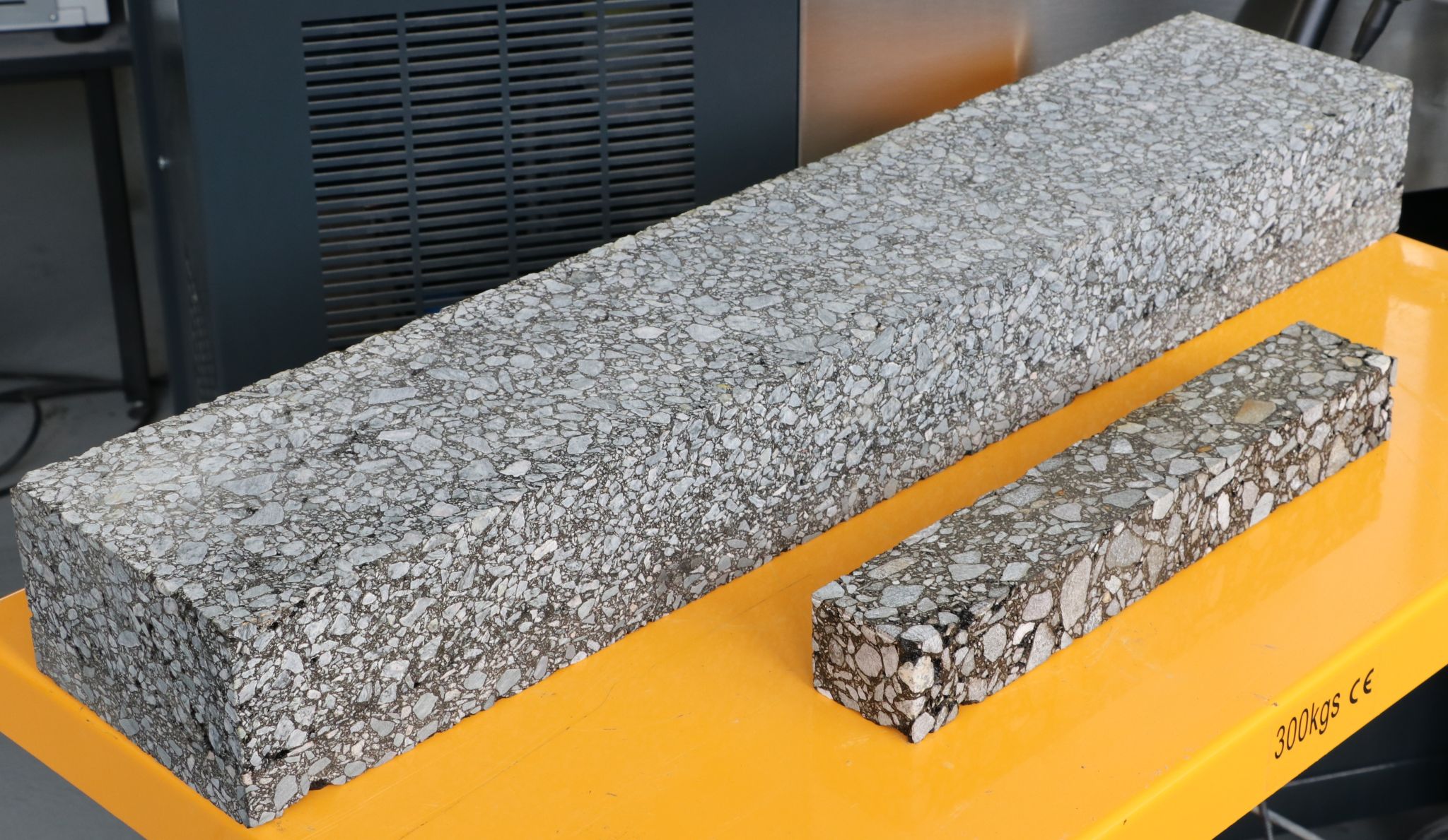 四点弯曲梁疲劳试验系统 - suncitygroup太阳集团